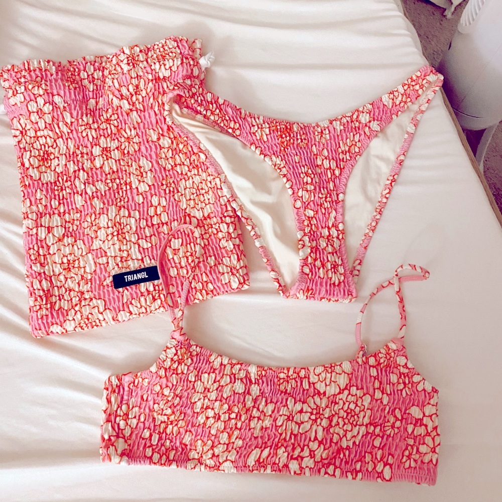 Triangl Bikini + Bikini Bag